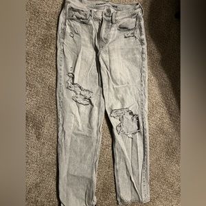 American eagle ripped jeans